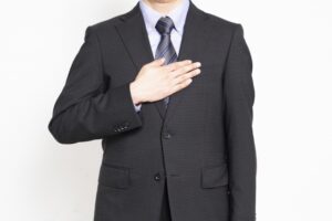 任せてくださいという営業マン
